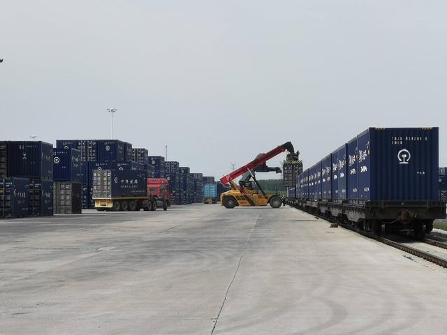 省時(shí)即辦自助！吉林省交通運(yùn)輸廳推出三項(xiàng)便民措施助力道路貨物運(yùn)輸